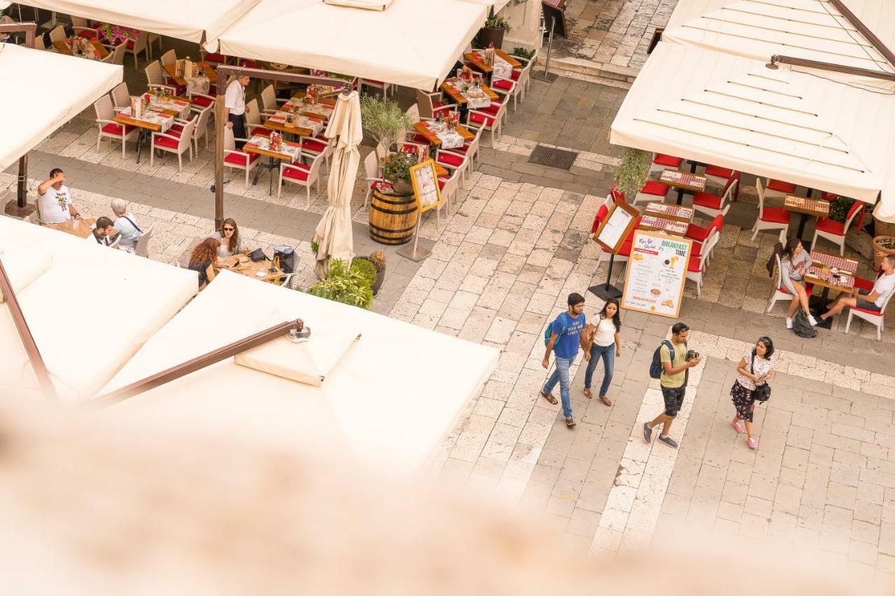Loft At Republic Square Διαμέρισμα Σπλιτ Εξωτερικό φωτογραφία